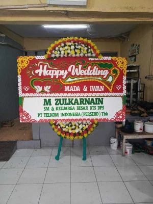 Papan Bunga di Kedungagung Butuh